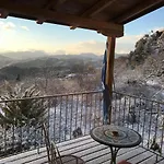 Papanikola فندق Piána
