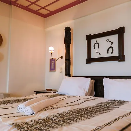 Hotel Papanikola