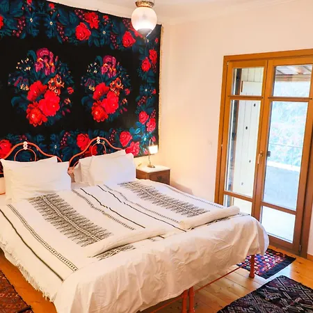 Papanikola Hotell