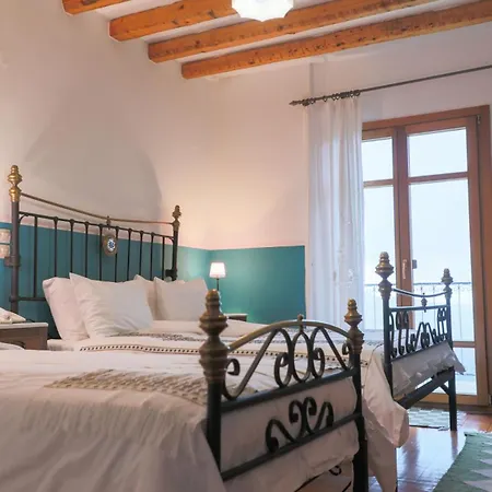 Papanikola Hotel Piana