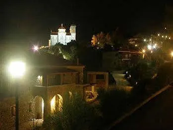 Hotell Papanikola Piána