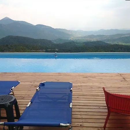 Papanikola Hotel