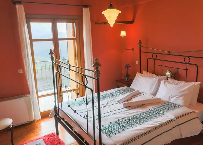 Papanikola Hotell 3*