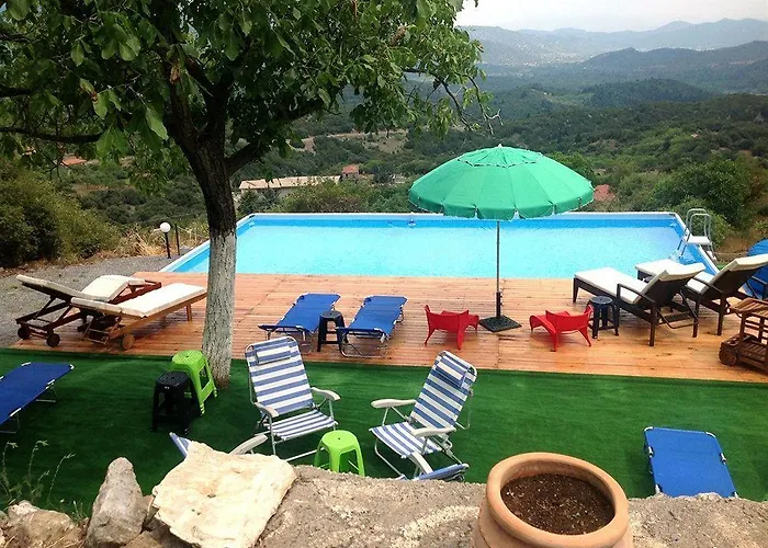 Hotell Papanikola Piána