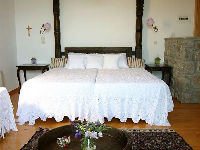 Papanikola ホテル Piána