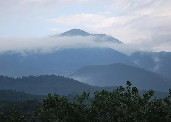 Hotell Papanikola 3*